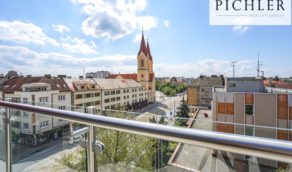 Prodej bytu 4+kk 155 m², Plzeň – náhled fotky 3