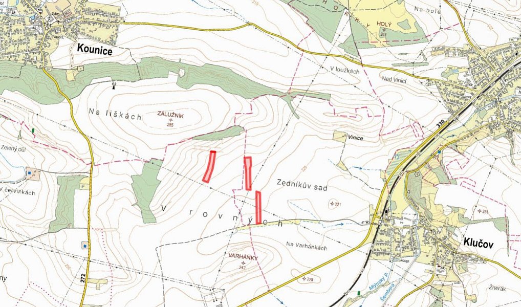 Prodej pole 39 127 m², Klučov – náhled fotky 2
