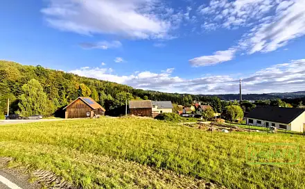 Prodej stavebního pozemku 1 499 m², Semily