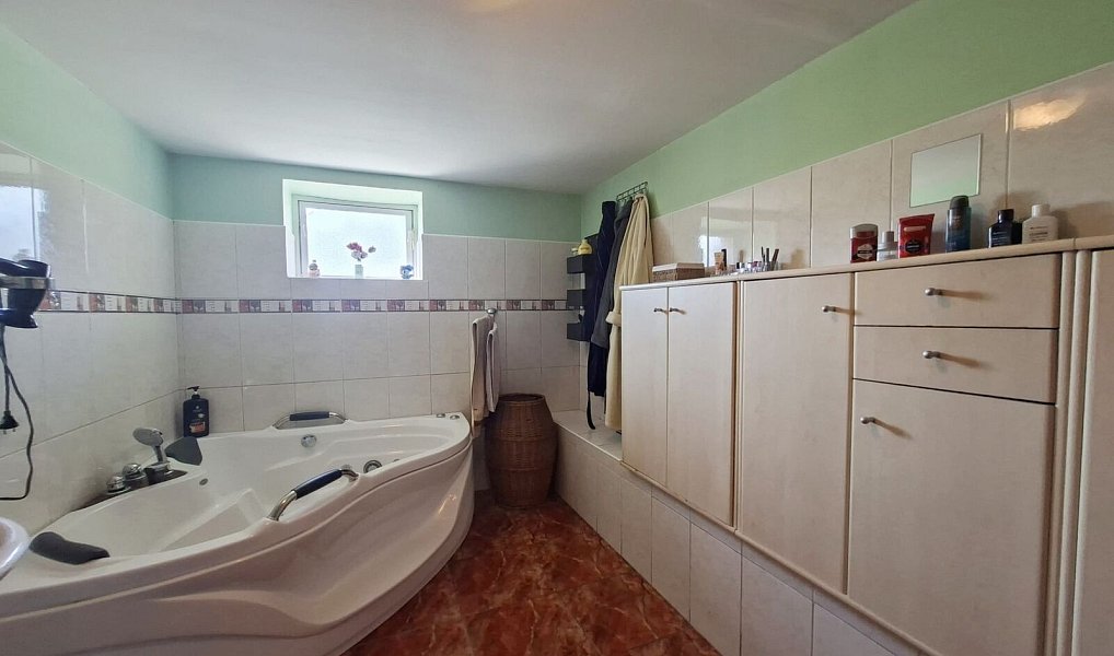 Prodej domu 198 m² s pozemkem 1 504 m², Bohumín – náhled fotky 4