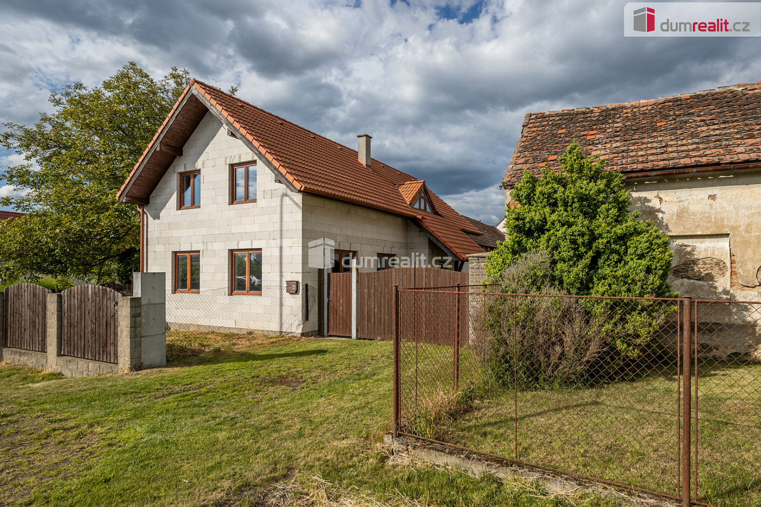 Prodej domu 106 m² s pozemkem 1 546 m²