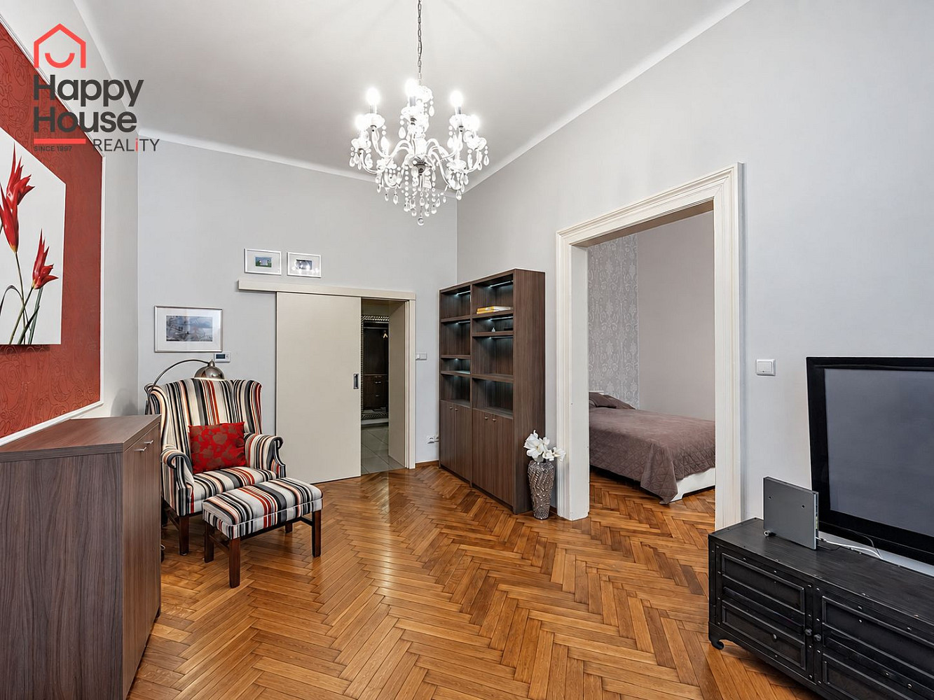 Pronájem bytu 2+kk 65 m² – fotografie 2