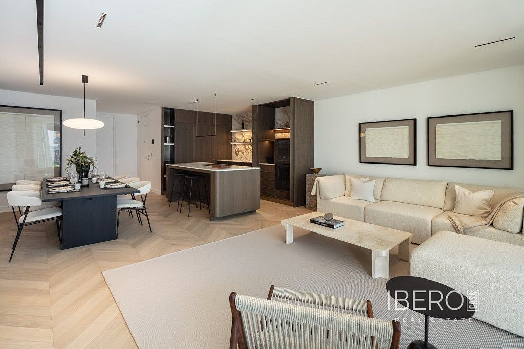 Piso 4+kk – Marbella, Barrio Alto - Más