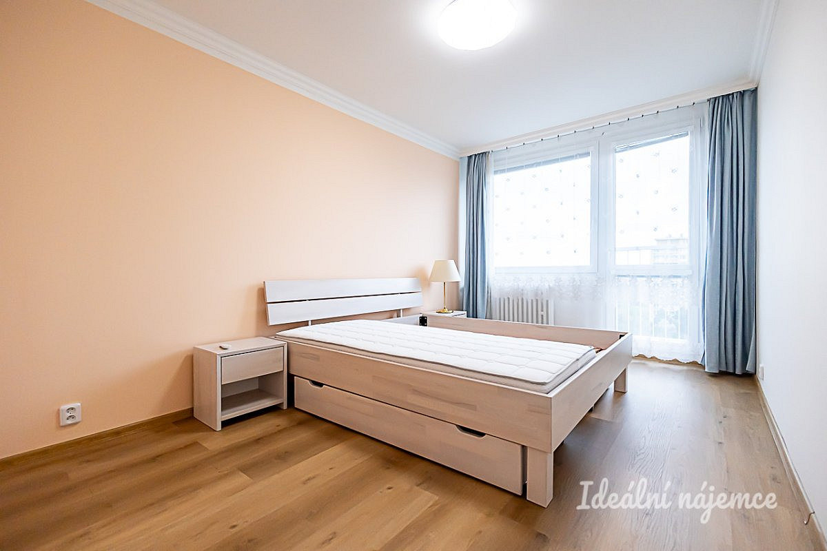 Pronájem bytu 3+1 92 m² – fotografie 4