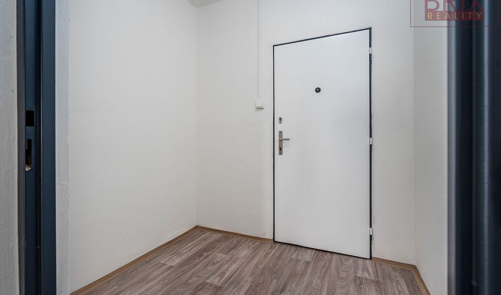 Prodej bytu 1+kk 28 m², Praha – náhled fotky 7