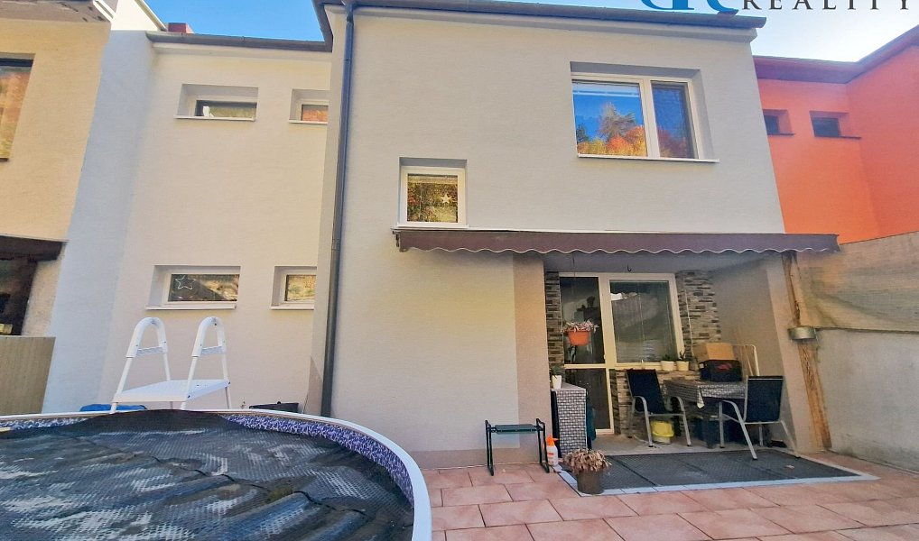 Prodej domu 200 m² s pozemkem 264 m², Nedvědice – náhled fotky 2