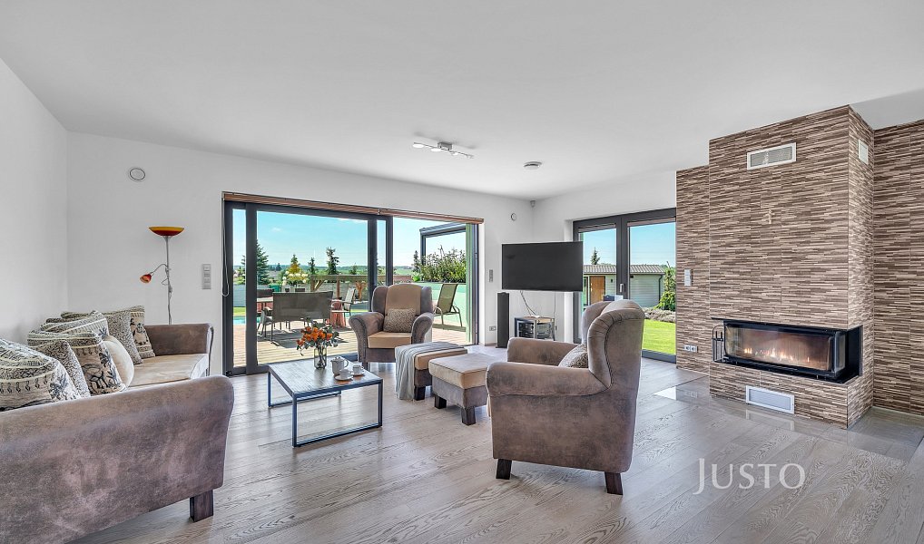 Prodej domu 188 m² s pozemkem 3 413 m², Stará Huť – náhled fotky 7