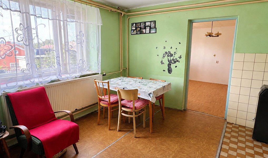 Prodej domu 147 m² s pozemkem 1 112 m², Zdounky – náhled fotky 4