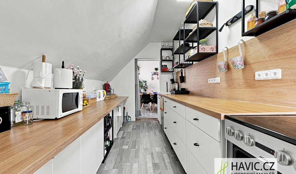 Prodej domu 228 m² s pozemkem 898 m², Hrádek nad Nisou – náhled fotky 13