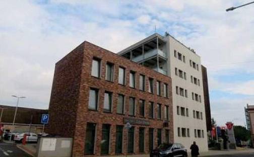 Dražba bytu 3+kk 78 m², Náměstí G. Karse, Kralupy nad Vltavou, okres Mělník