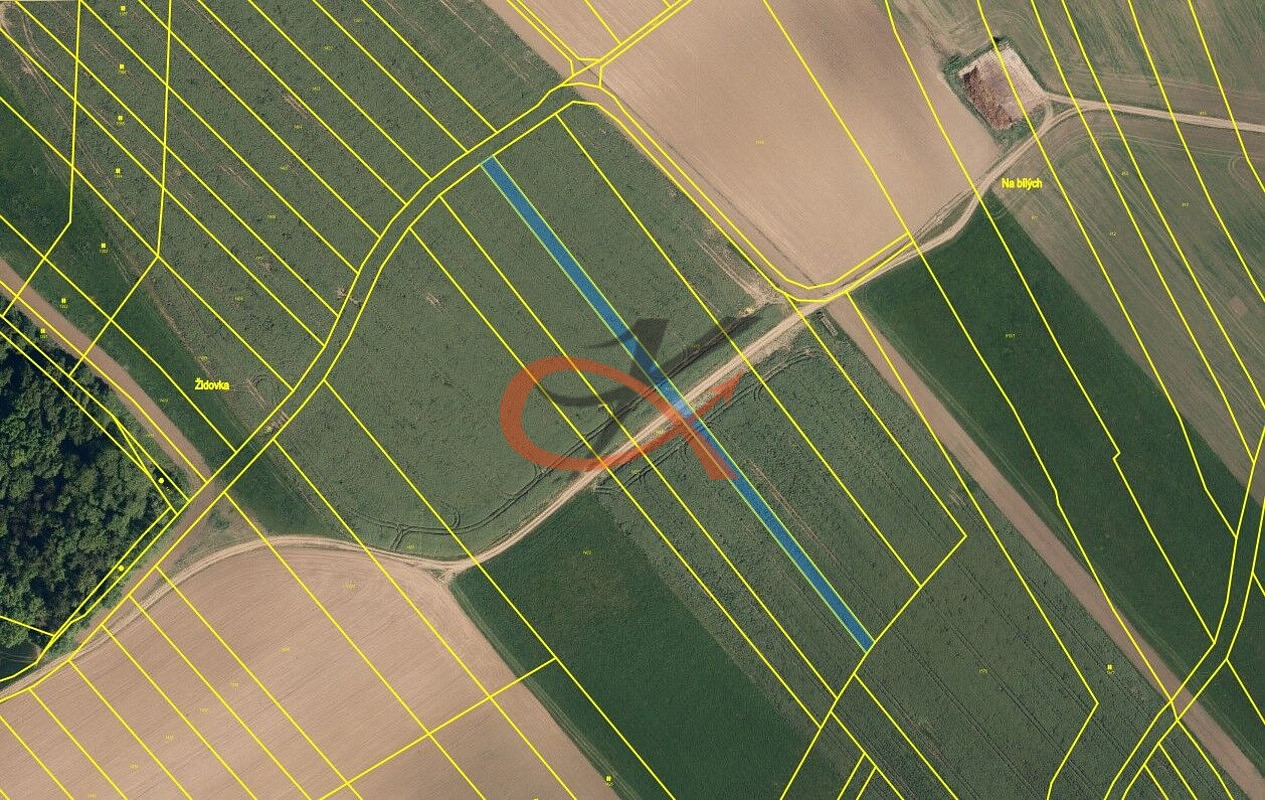 Prodej pole 2 192 m²