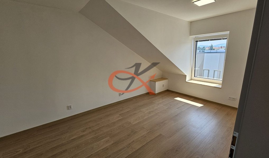 Pronájem bytu atypického 76 m², Šenov u Nového Jičína – náhled fotky 14