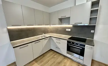 Pronájem bytu 2+kk 58 m²