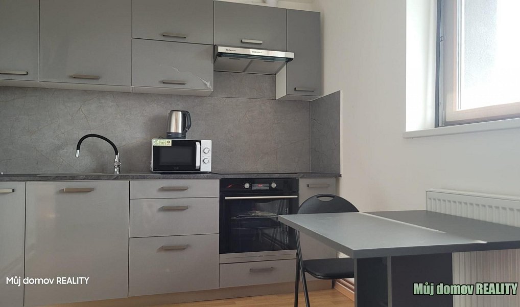 Pronájem bytu 3+kk 65 m², Praha – náhled fotky 17
