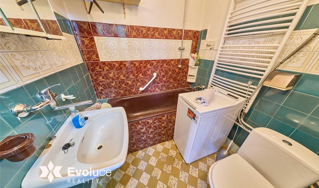 Prodej bytu 3+1 60 m², Zlín – náhled fotky 12