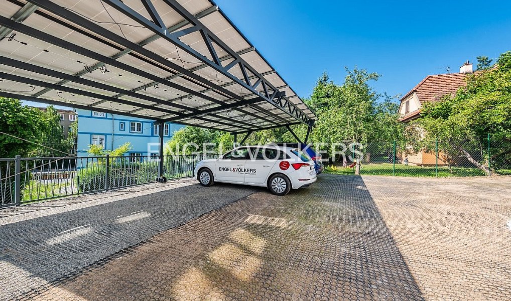 Prodej kanceláře 118 m², Praha – náhled fotky 16