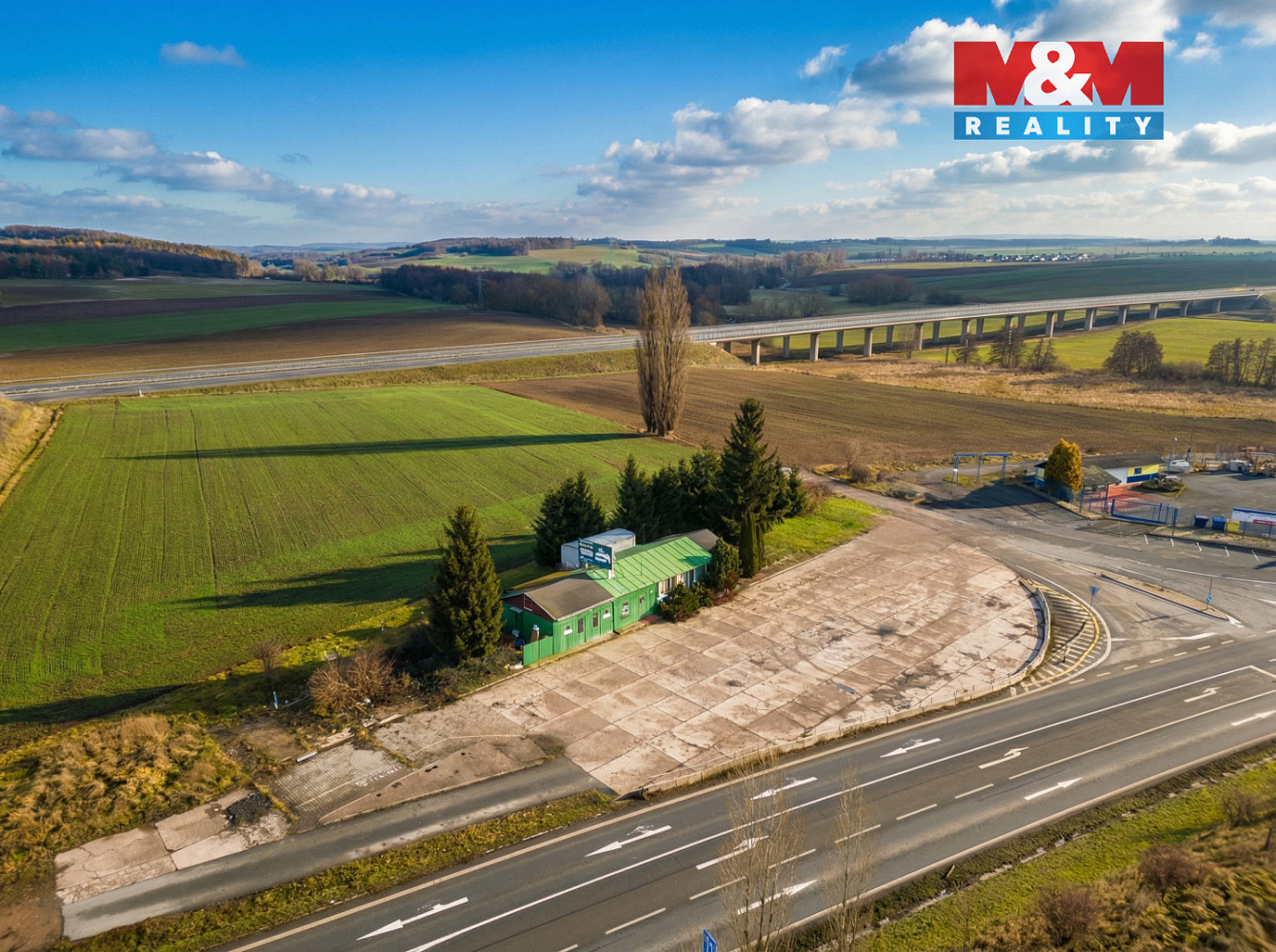 Prodej obchodních prostor 200 m² — photo 3