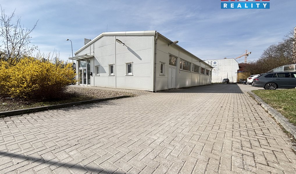 Prodej obchodních prostor 293 m², Třebíč – náhled fotky 2