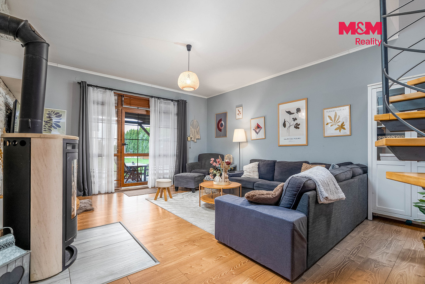 Prodej domu 187 m² s pozemkem 875 m² – fotografie 2
