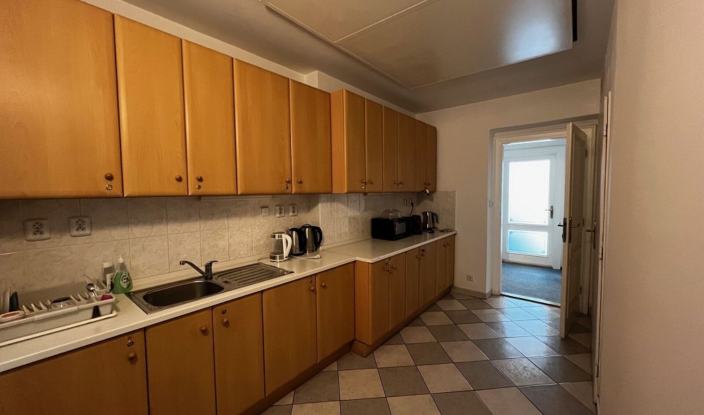 Pronájem kanceláře 56 m², Praha – náhled fotky 7