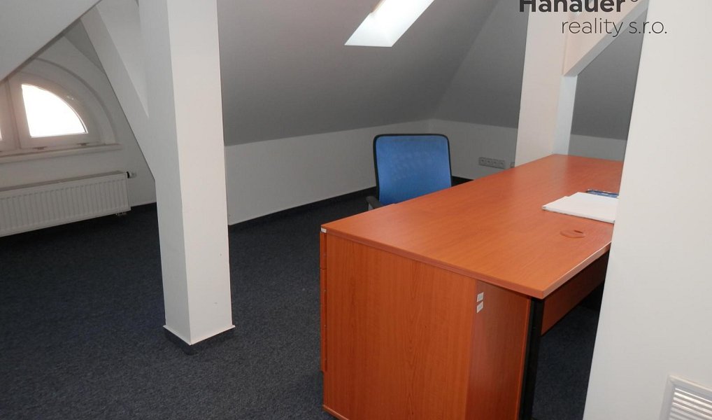 Pronájem kanceláře 110 m², Praha – náhled fotky 8