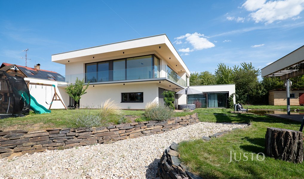 Prodej domu 349 m² s pozemkem 1 385 m², Ohrobec – náhled fotky 49