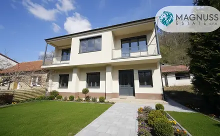Prodej domu 170 m² s pozemkem 736 m², Oslavany, okres Brno-venkov