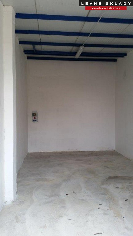 Pronájem garáže 28 m2 v kladrubech nad labem — photo 3