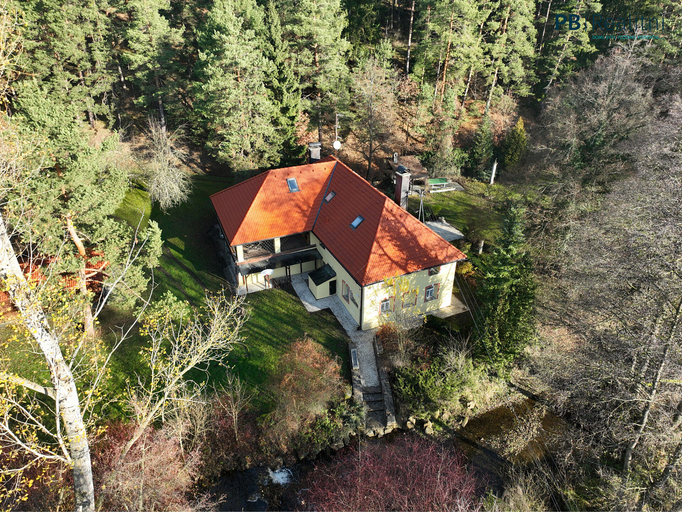 Prodej domu 450 m² s pozemkem 4 111 m² — photo 4