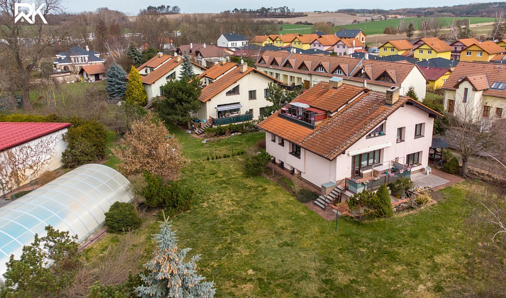 Prodej komerčního objektu (jiného typu) 2 128 m², Horoušany – náhled fotky 2