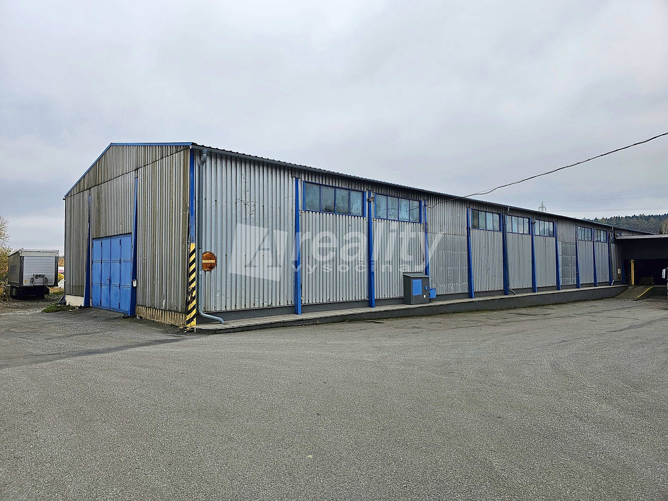 Pronájem skladovacích prostor 250 m²