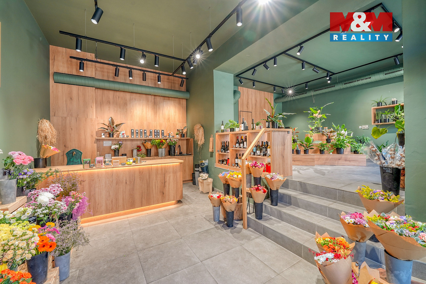 Pronájem obchodních prostor 145 m² — photo 2
