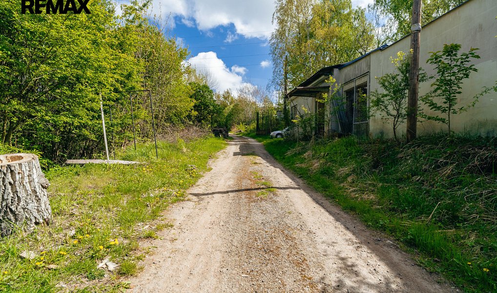 Prodej komerčního pozemku 28 310 m², Střítež – náhled fotky 16