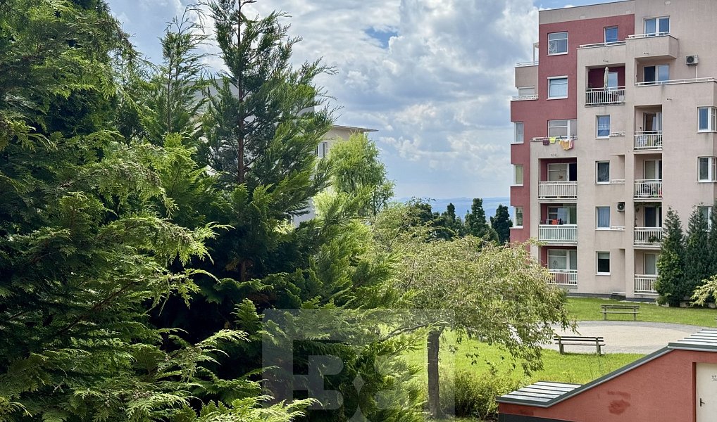 Pronájem bytu 2+kk 69 m², Zlín – náhled fotky 8