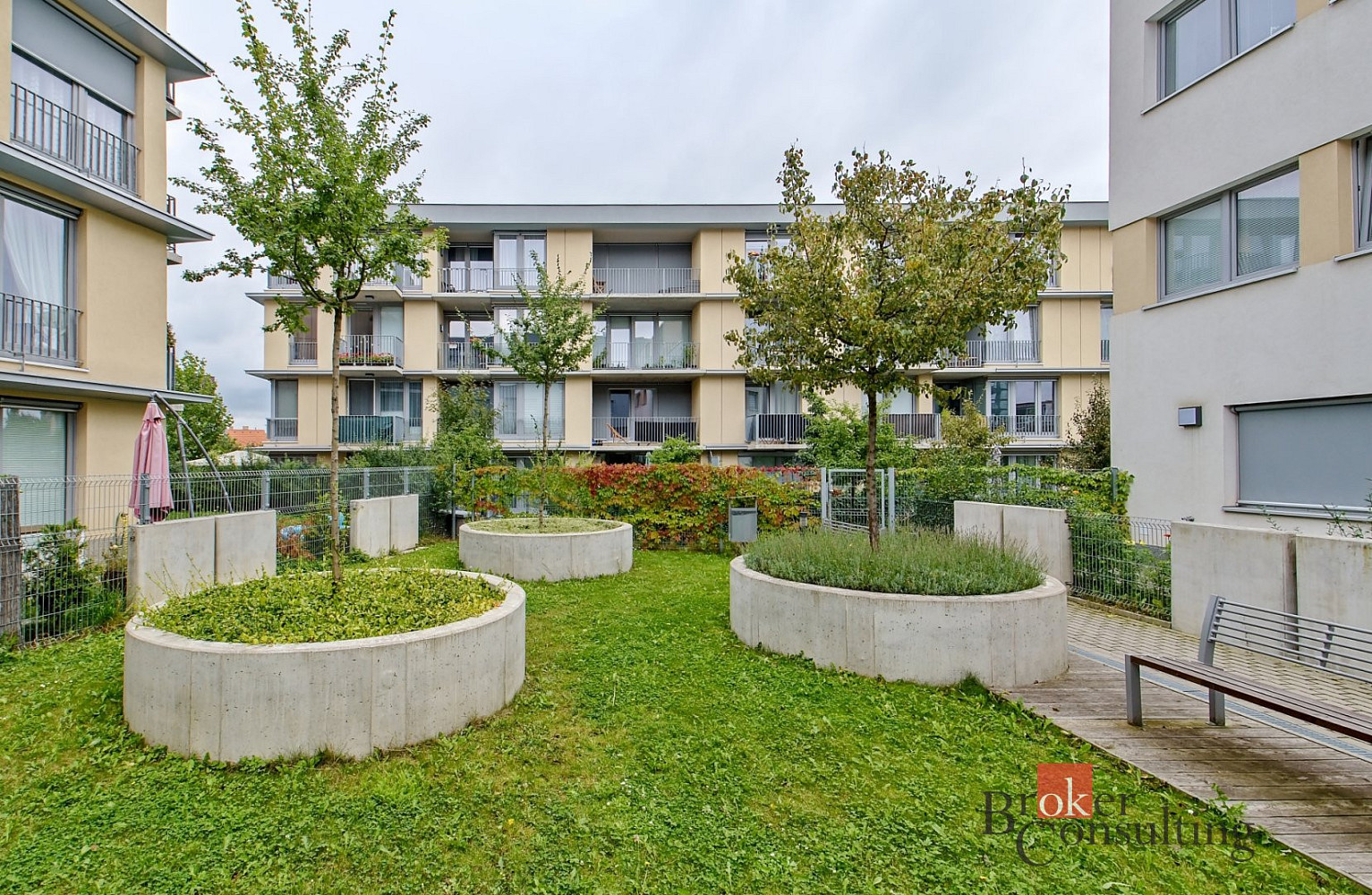 Pronájem bytu 2+kk 48 m²