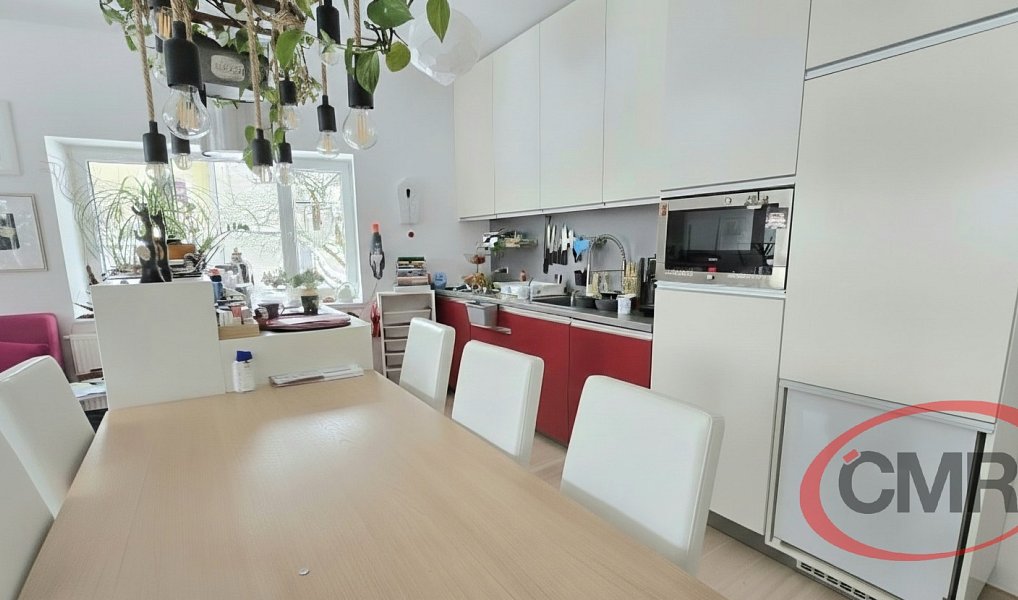 Pronájem domu 200 m² s pozemkem 534 m², Praha – náhled fotky 4