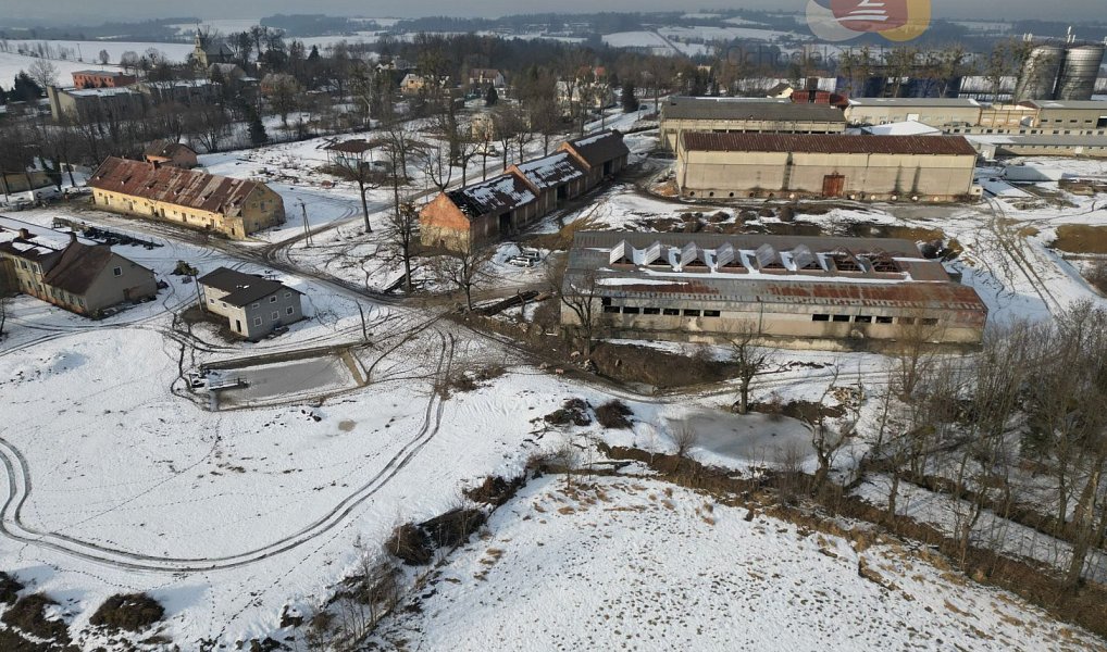 Prodej výrobních prostor 83 826 m², Střítež – náhled fotky 3