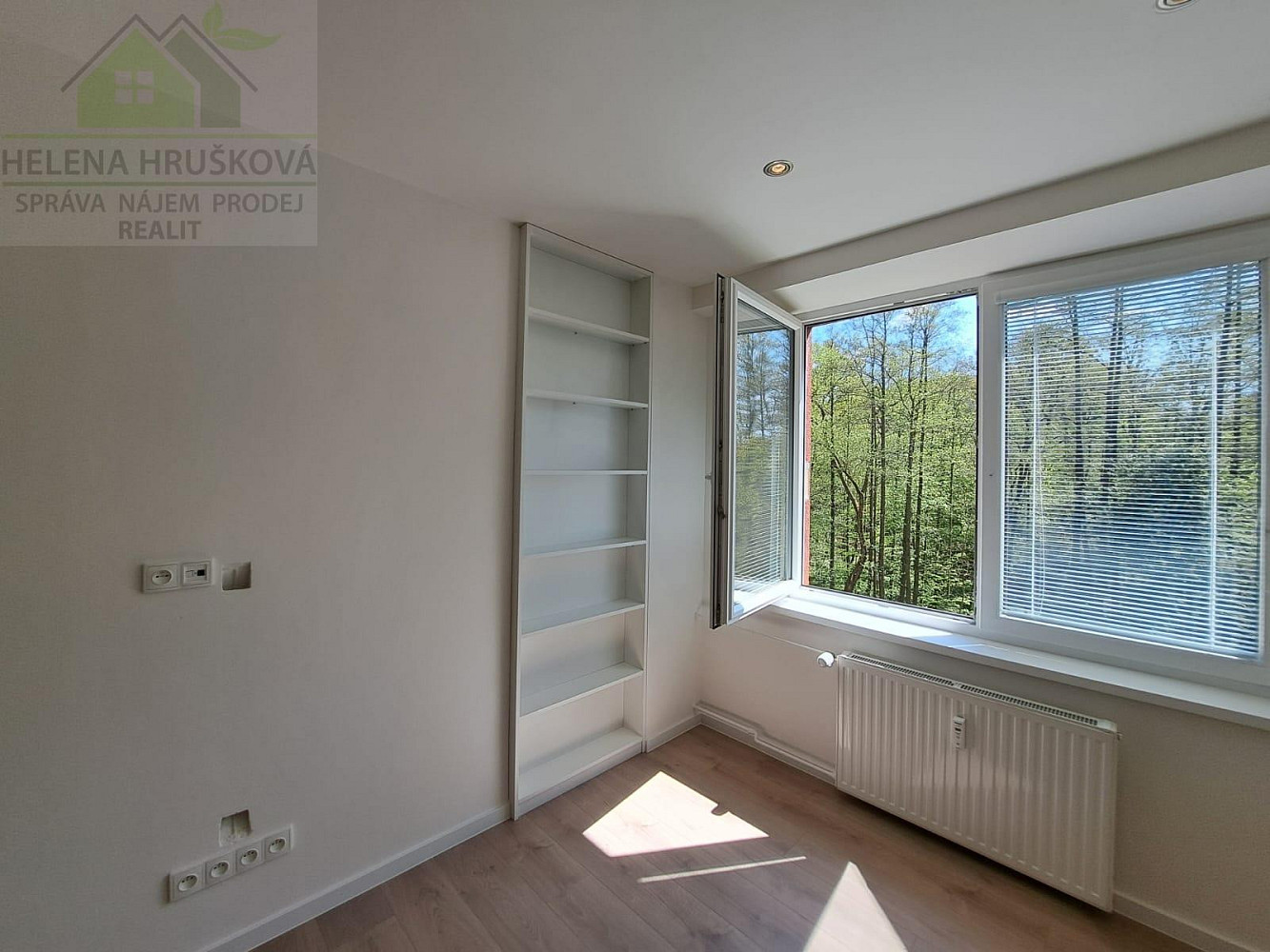 Pronájem bytu 2+kk 46 m² — photo 4