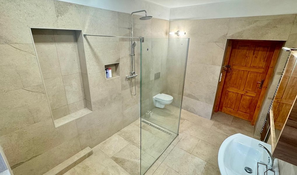 Prodej domu 450 m² s pozemkem 4 431 m², Vanovice – náhled fotky 10