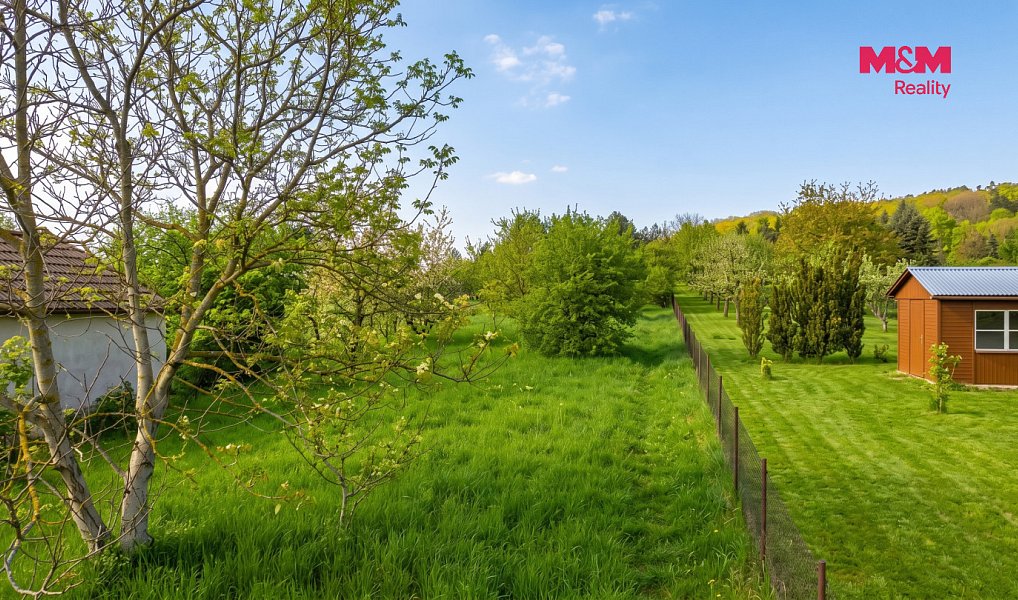 Prodej stavebního pozemku 2 660 m², Vlkava – náhled fotky 3