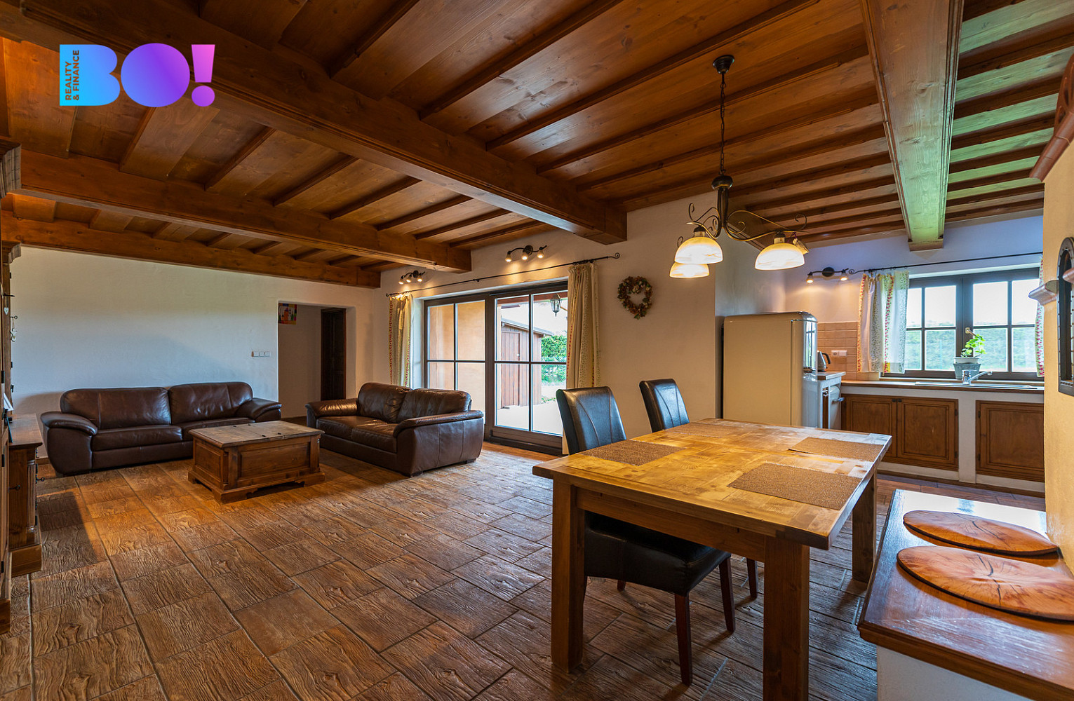 Prodej domu 221 m² s pozemkem 526 m² – fotografie 4
