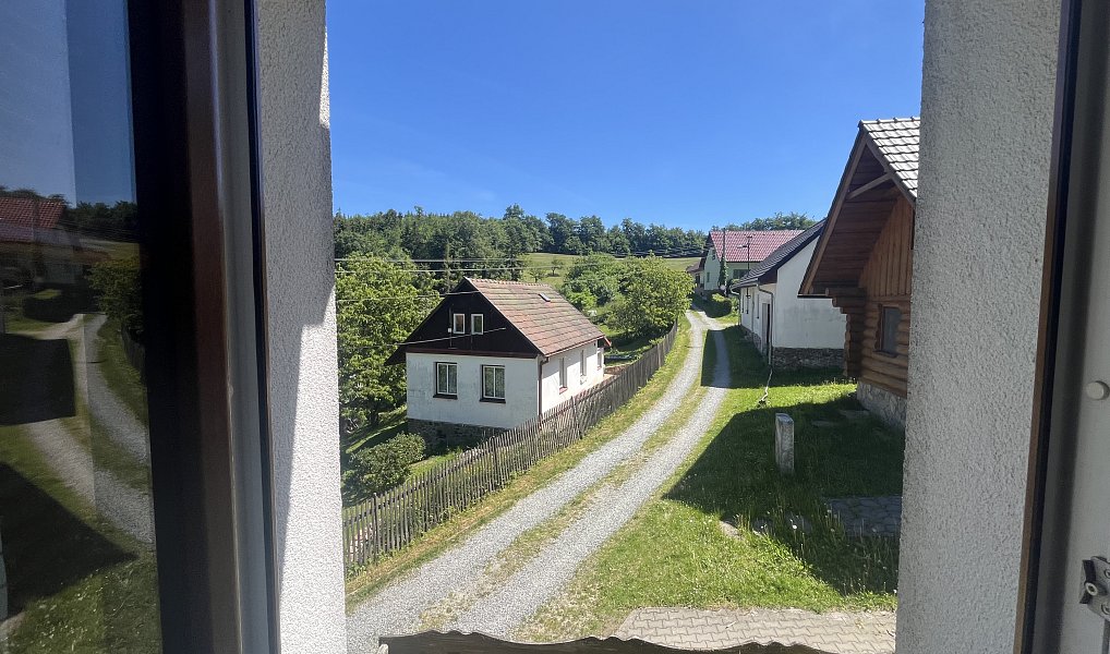 Prodej chalupy 200 m², Bousín – náhled fotky 40