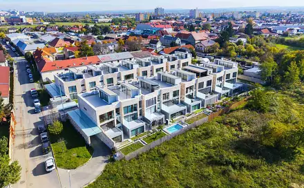 Prodej domu 286 m² s pozemkem 261 m², V Hrobech, Praha 4 - Libuš