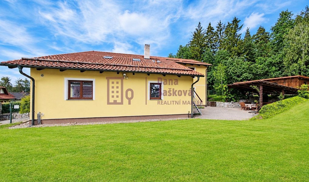 Prodej domu 210 m² s pozemkem 2 641 m², Rodvínov – náhled fotky 37
