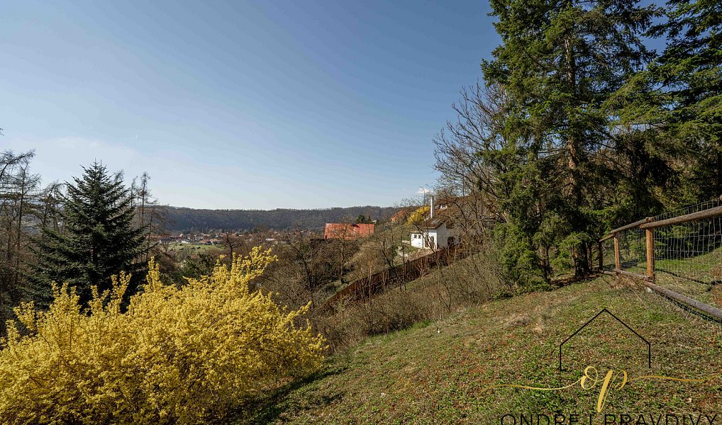 Prodej stavebního pozemku 1 571 m², Hlásná Třebaň – náhled fotky 13