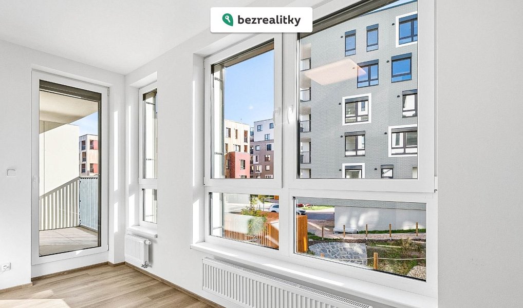 Prodej bytu 1+kk 34 m², Praha – náhled fotky 5