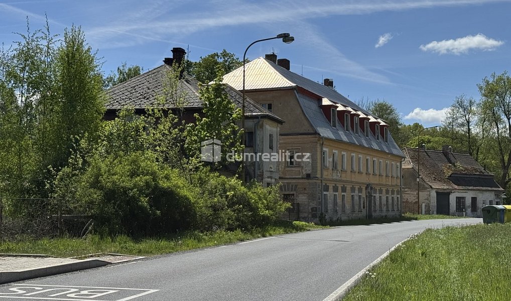 Prodej domu 349 m² s pozemkem 796 m², Cvikov – náhled fotky 6