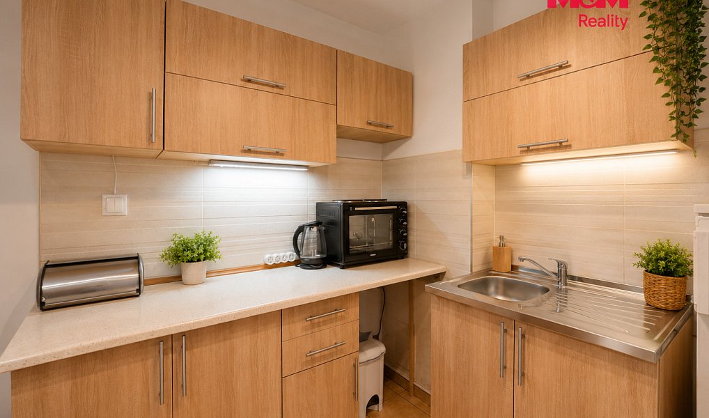 Prodej ubytovacího objektu 272 m², Nová Pec – náhled fotky 25