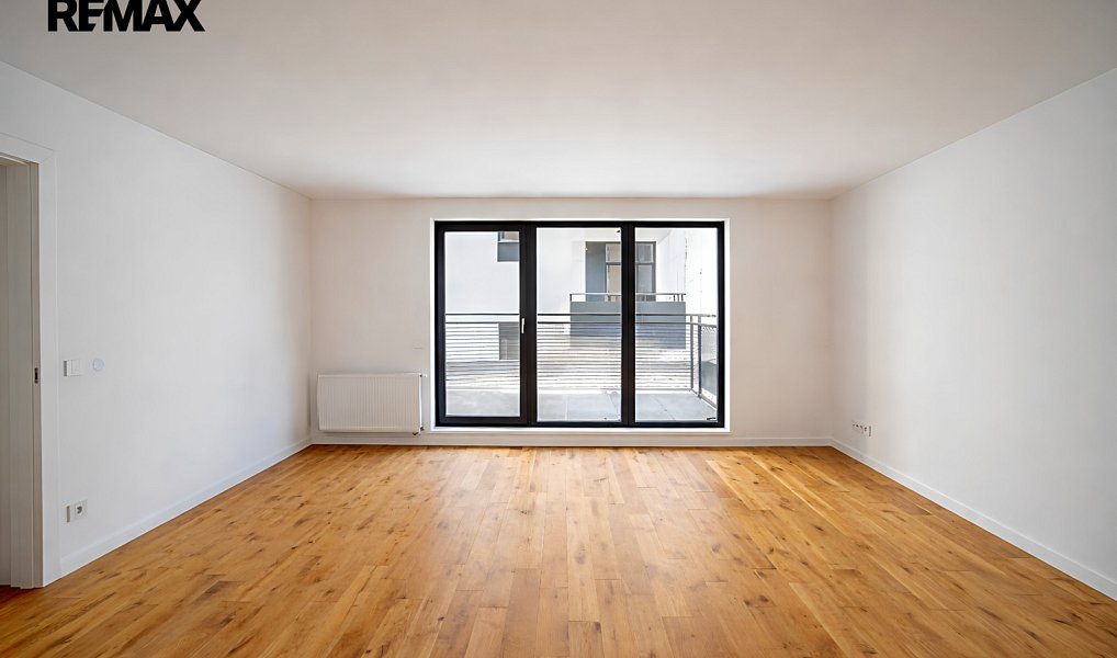 Prodej bytu 2+kk 57 m², Praha – fotka 1 z 14