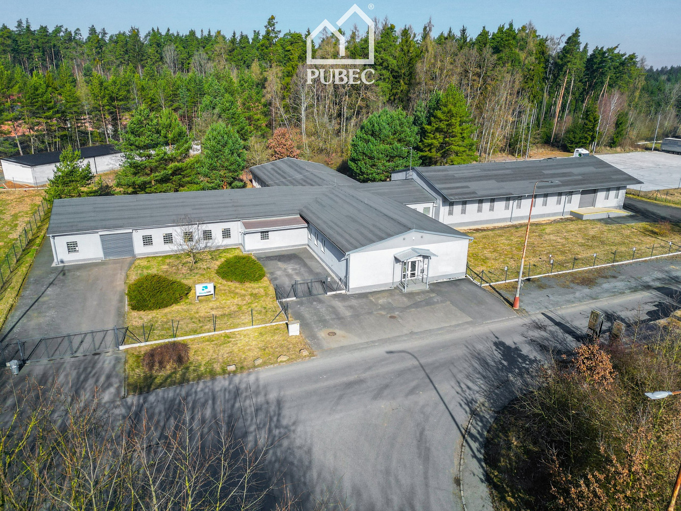 Prodej výrobních prostor 1 327 m²